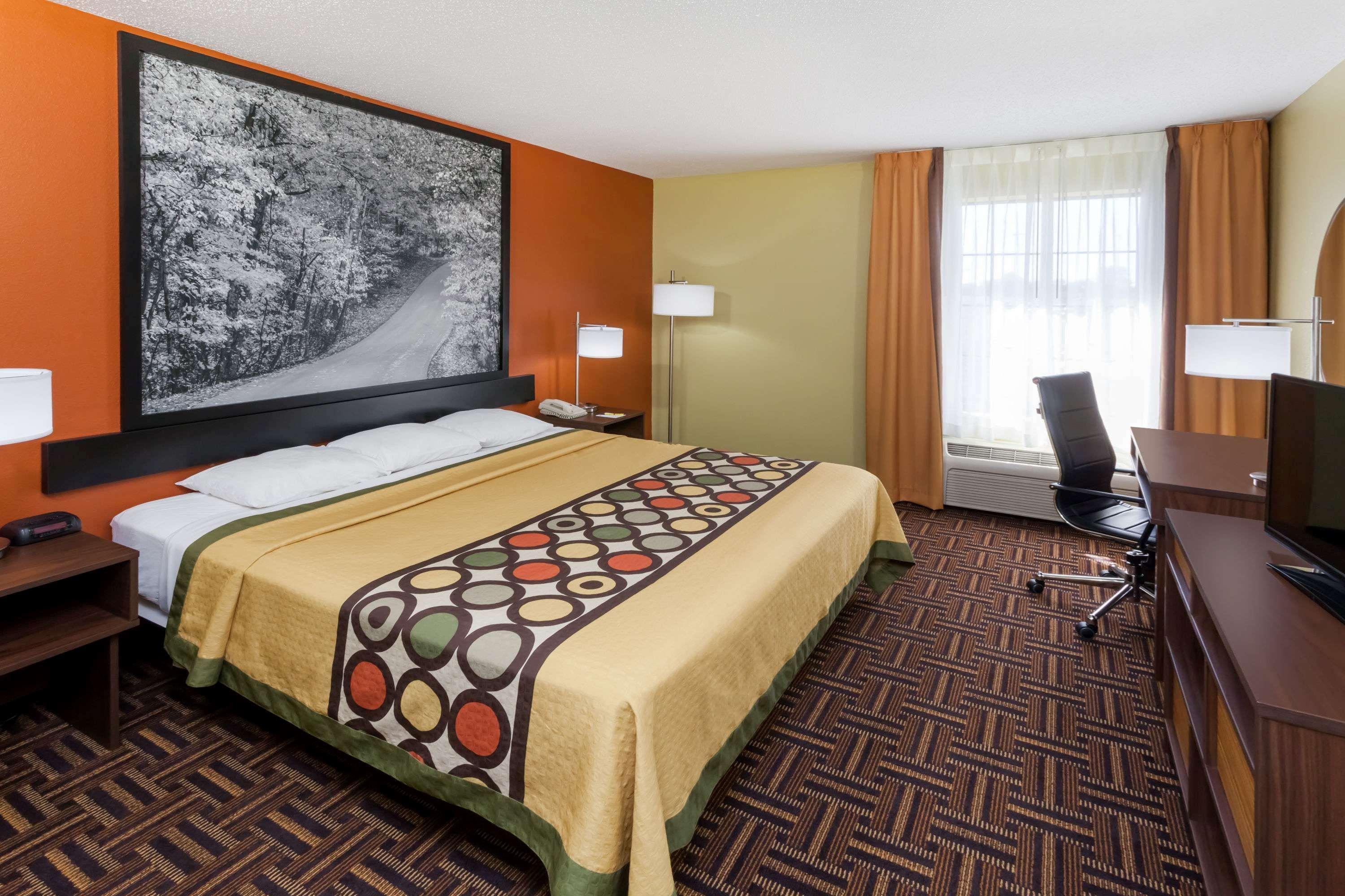 Super 8 By Wyndham Rochester Eksteriør bilde